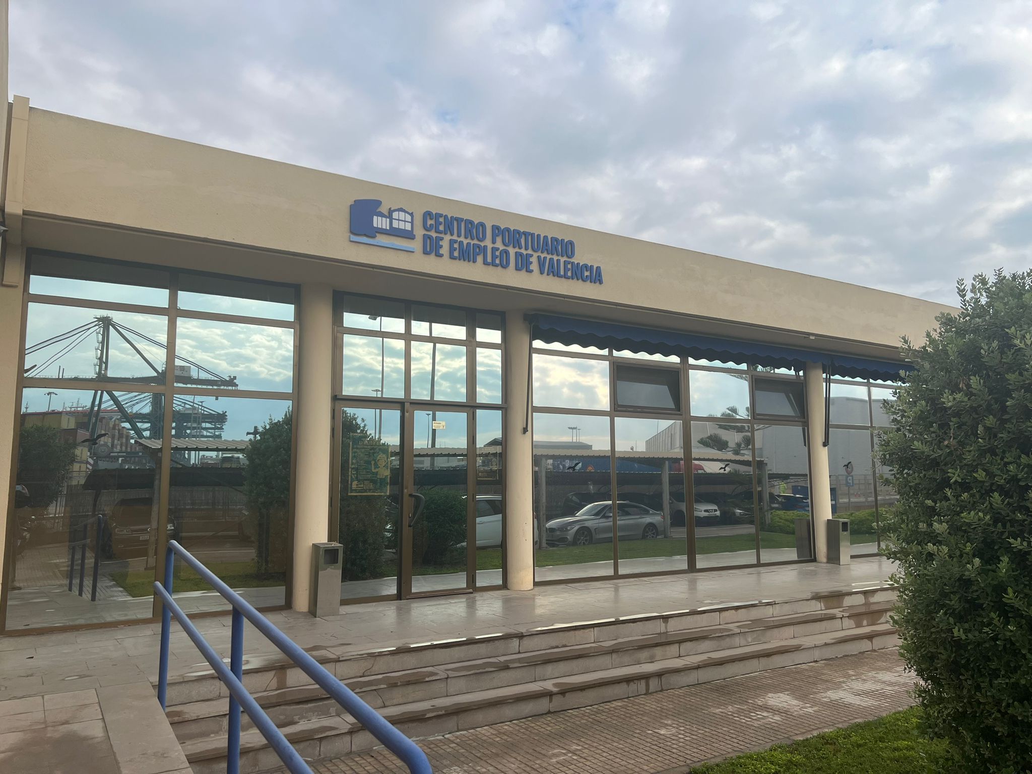 El CPEV renova la seua certificació de qualitat en matèria de trànsit d’automòbils nou
